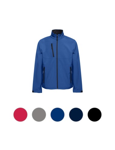 avec 2 poches avant et une poche diagonale sur la poitrine