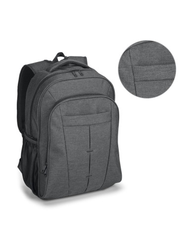 une avec une fermeture zip. Anses et dos rembourrés avec système de soutien dorsal rembourré. Capacité jusqu'à 24 L. 340 x 450 x