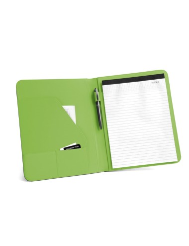 Conférencier A4 en simili cuir et 800D avec intérieur en microfibre. Contient une fermeture élastique et possède, à l'intérieur,