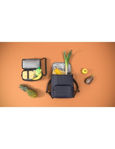 une sangle réglable et une poignée rembourrée. Le sac a une capacité allant jusqu'à 7 L. 270 x 240 x 150 mm