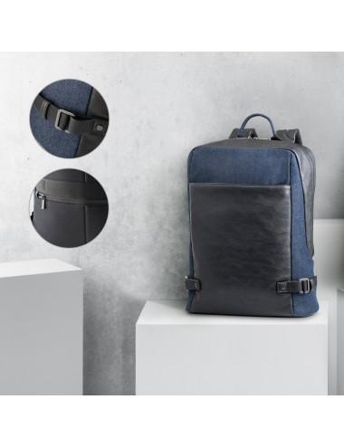 avec finition en caoutchouc