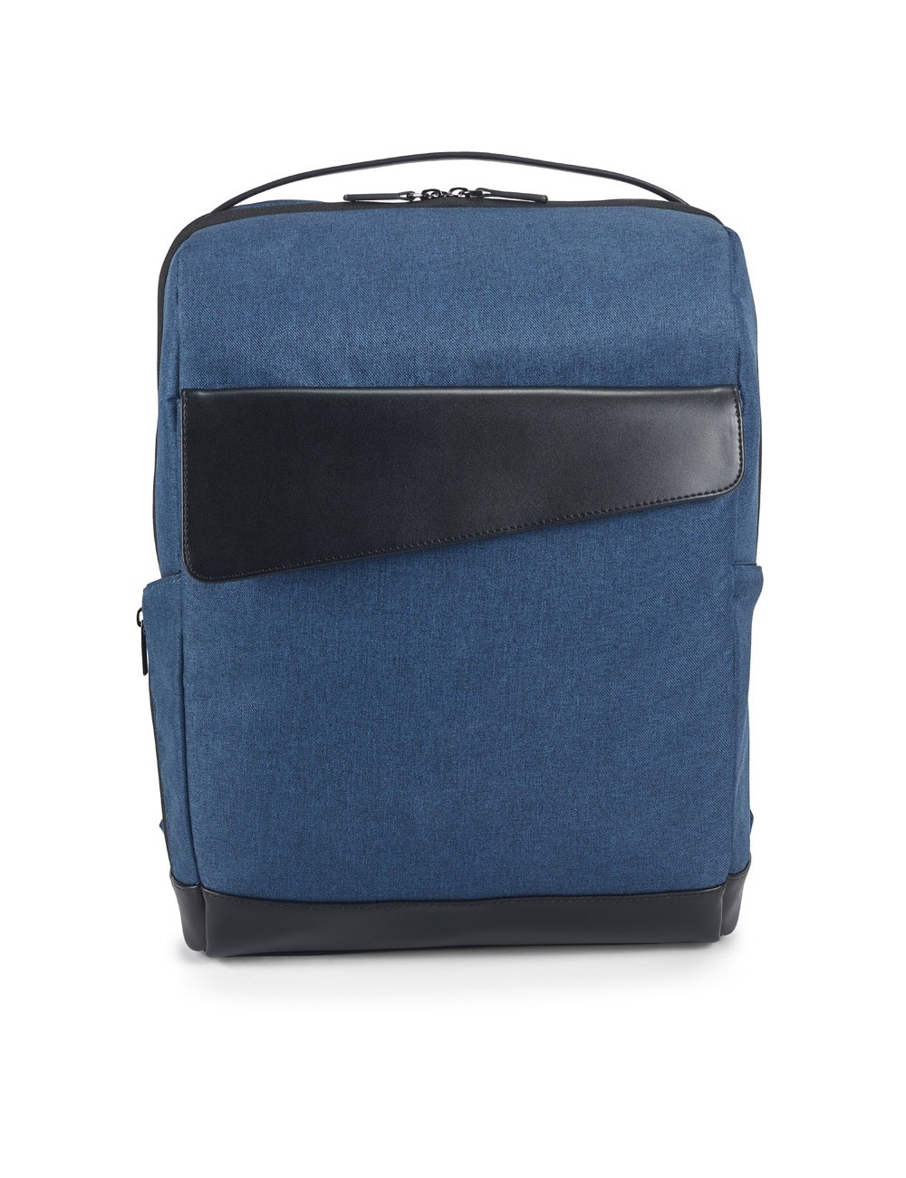Motion Backpack est un sac à dos au design unique et innovant en 600D et similicuir de haute qualité.Le sac a plusieurs comparti