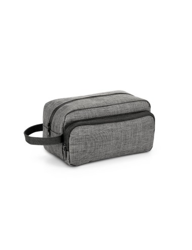 Trousse de toilette en 300D haute densité avec poignée, poche avant, intérieur doublé et fermeture éclair. 220 x 115 x 115 mm