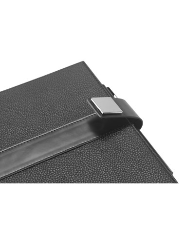 EMPIRE est un bloc-notes A5 au design moderne et minimaliste, avec une touche professionnelle. La couverture rigide en simili cu