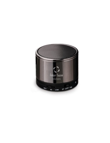 Enceinte avec transmission bluetooth et microphone. L'enceinte a une transmission bluetooth 4'0 de 3 W avec une portée de 10 m. 