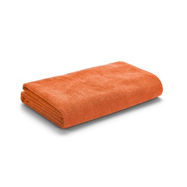 Serviette de plage en microfibre (250 g/m²), disponible dans une large gamme de couleurs. 1500 x 750 mm